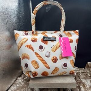 BETSEY JOHNSON Insulated Lunch Tote French Pastries 🥐